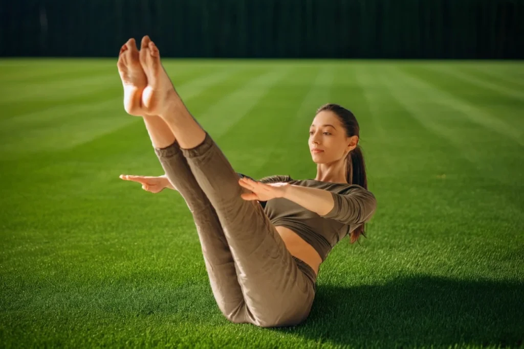 Discover the benefits of Navasana (Boat Pose)